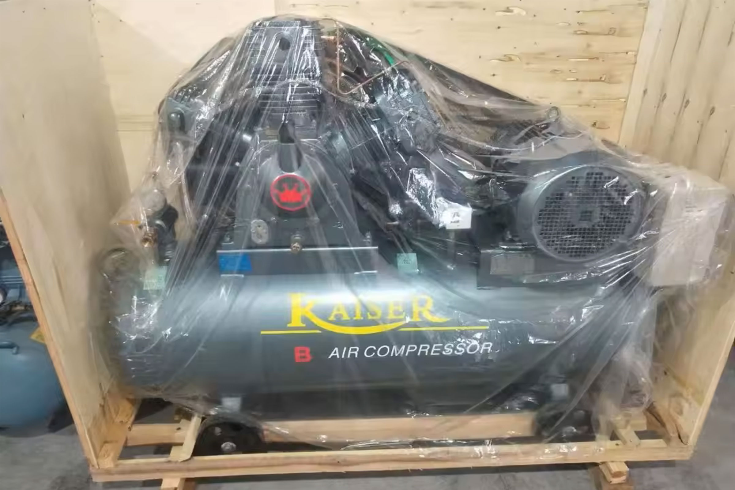 KAISER 15kw 30kg high pressure compressor / Portable Air Compressor / Portable Reciprocating Air - Image 3